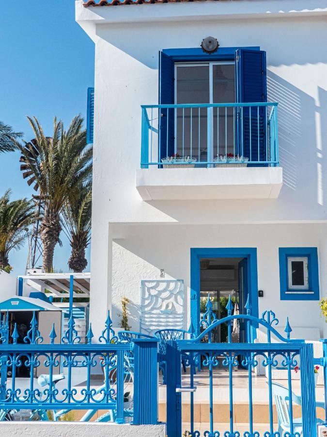 Greek Island Style 2 Bedroom Villa With Pool Next To The Sea Larnaca Exterior photo