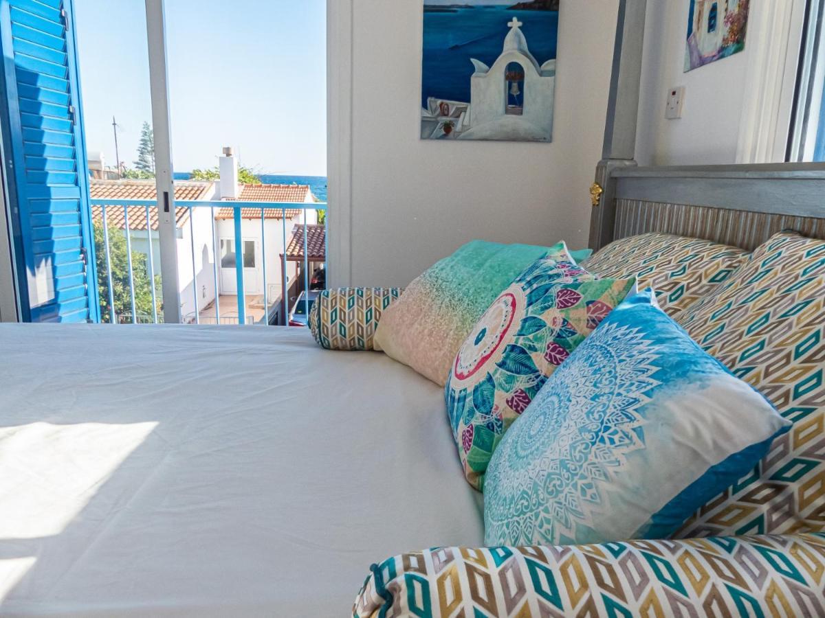 Greek Island Style 2 Bedroom Villa With Pool Next To The Sea Larnaca Exterior photo