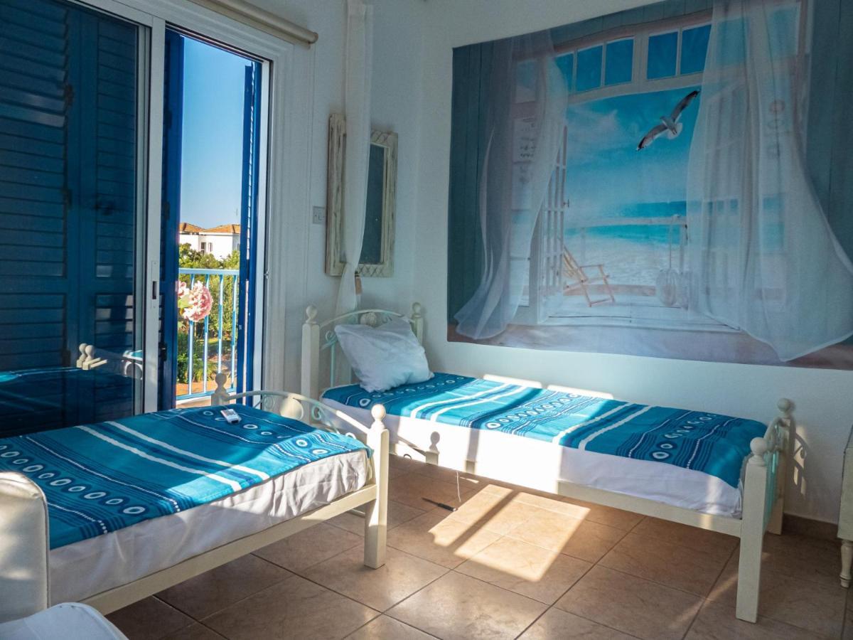Greek Island Style 2 Bedroom Villa With Pool Next To The Sea Larnaca Exterior photo