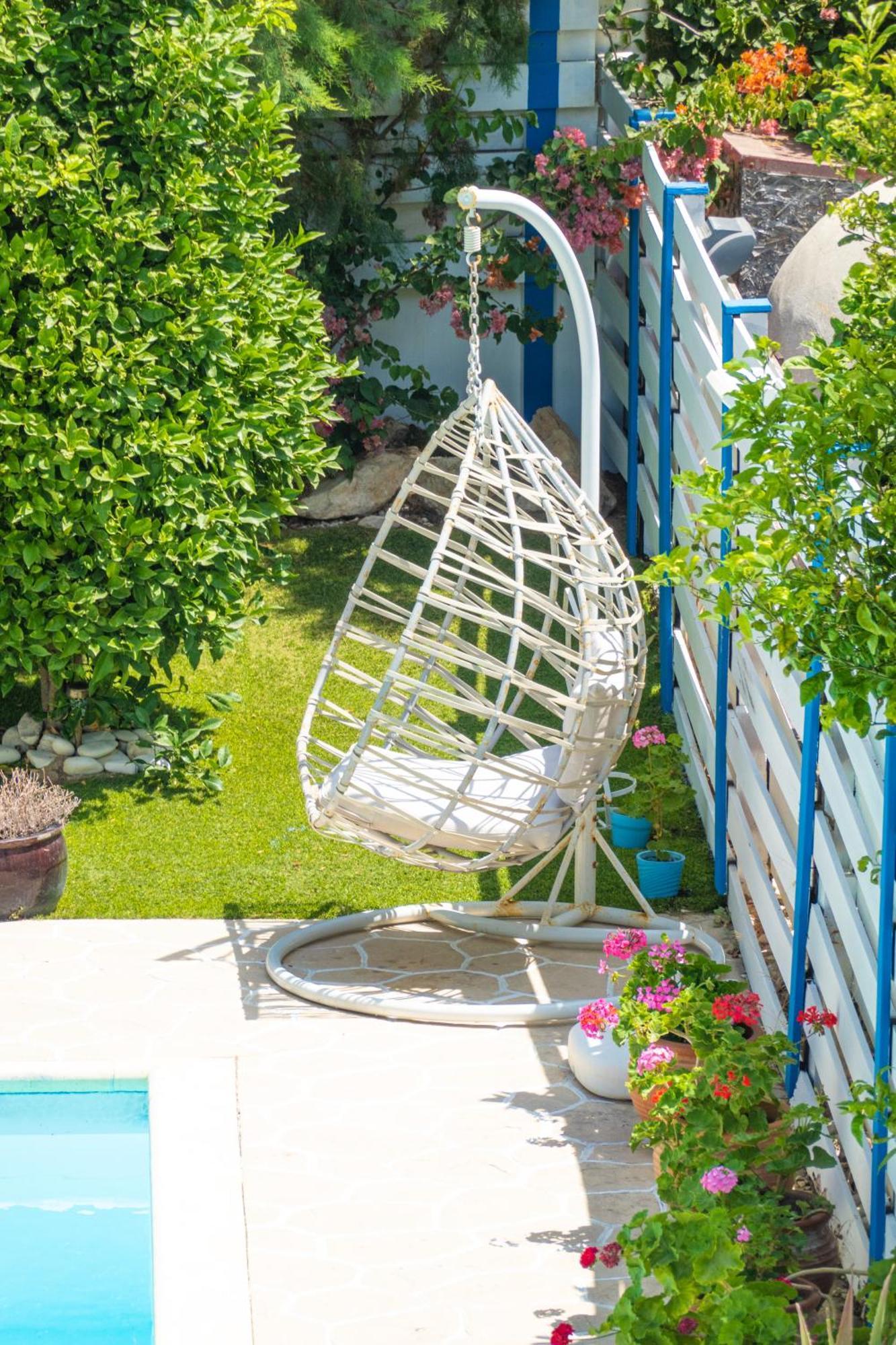 Greek Island Style 2 Bedroom Villa With Pool Next To The Sea Larnaca Exterior photo